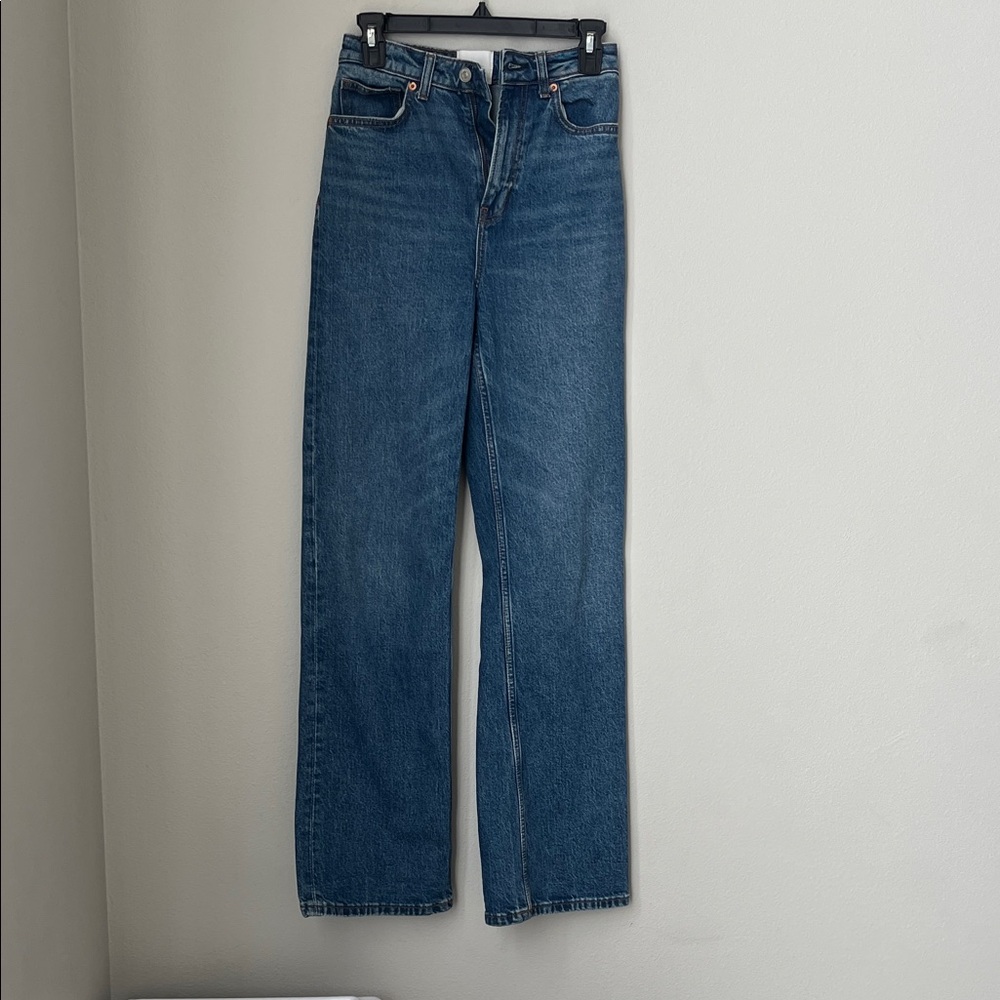 Classic High-Rise Straight Leg Jeans - Medium Blue